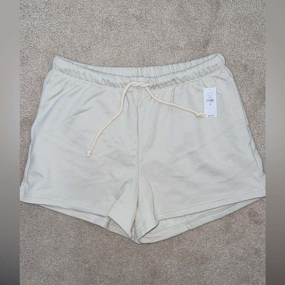 Gap sweatshorts - Picture 2 of 5